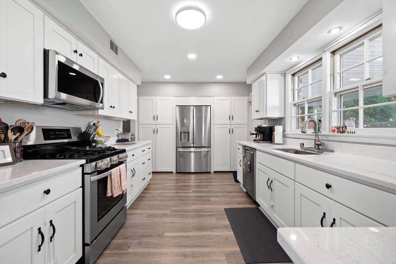 Waukesha, WI 53186,735 E Wabash Avenue