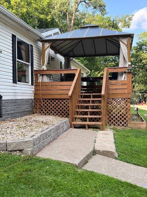Lansing, IA 52151,1862 Village Creek Drive