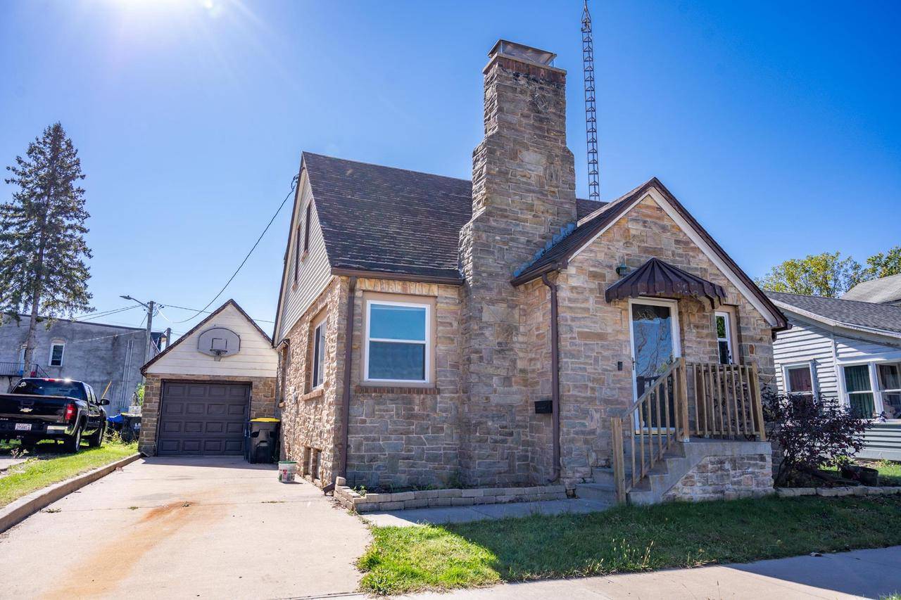 New Lisbon, WI 53950,111 W Bridge Street