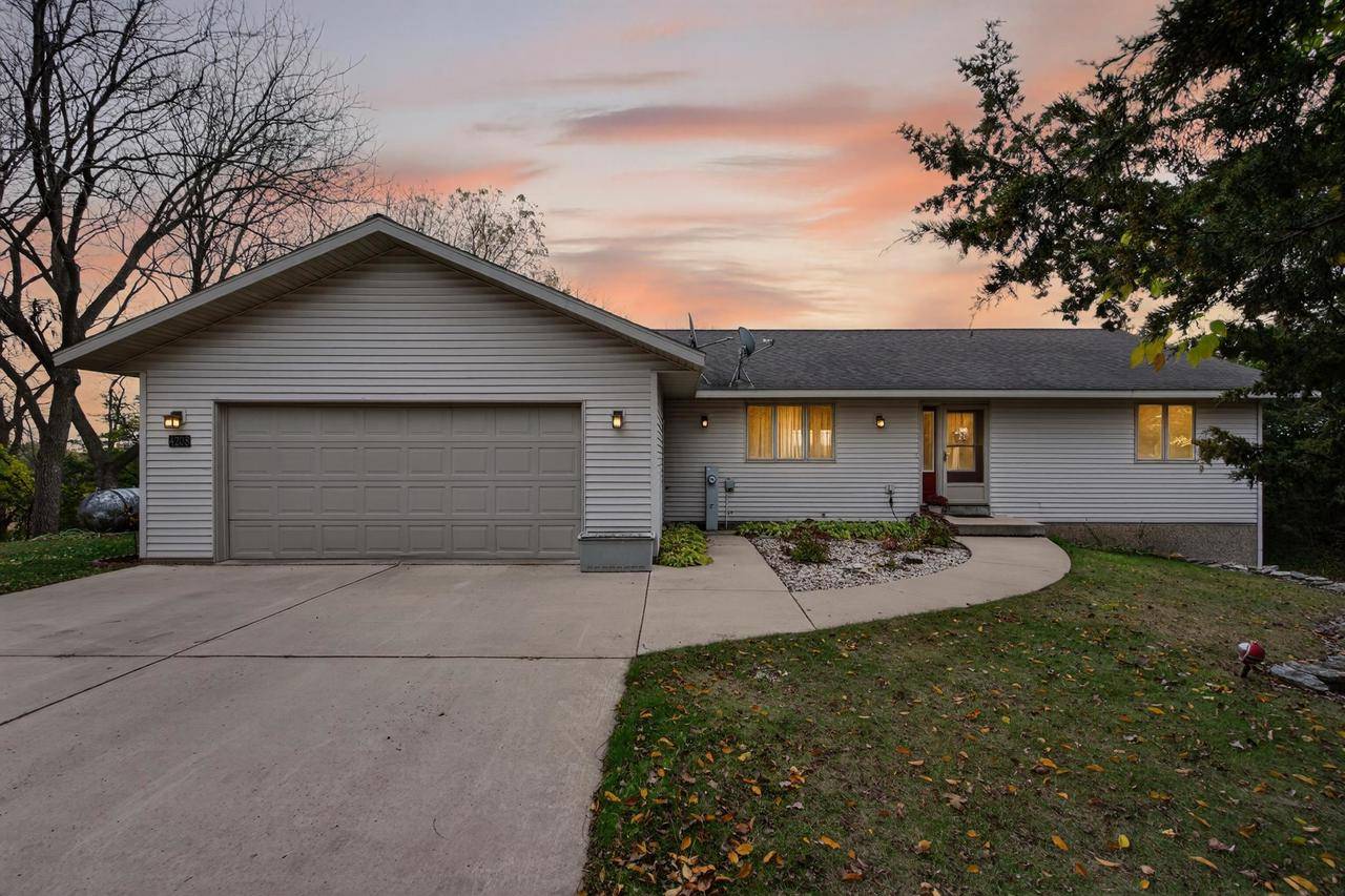 Princeton, WI 54968,N4208 State Road 73 Road