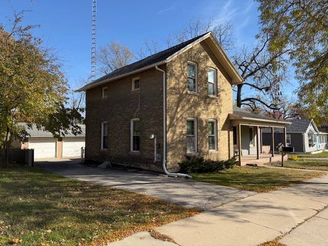 Portage, WI 53901,947 W Wisconsin Street