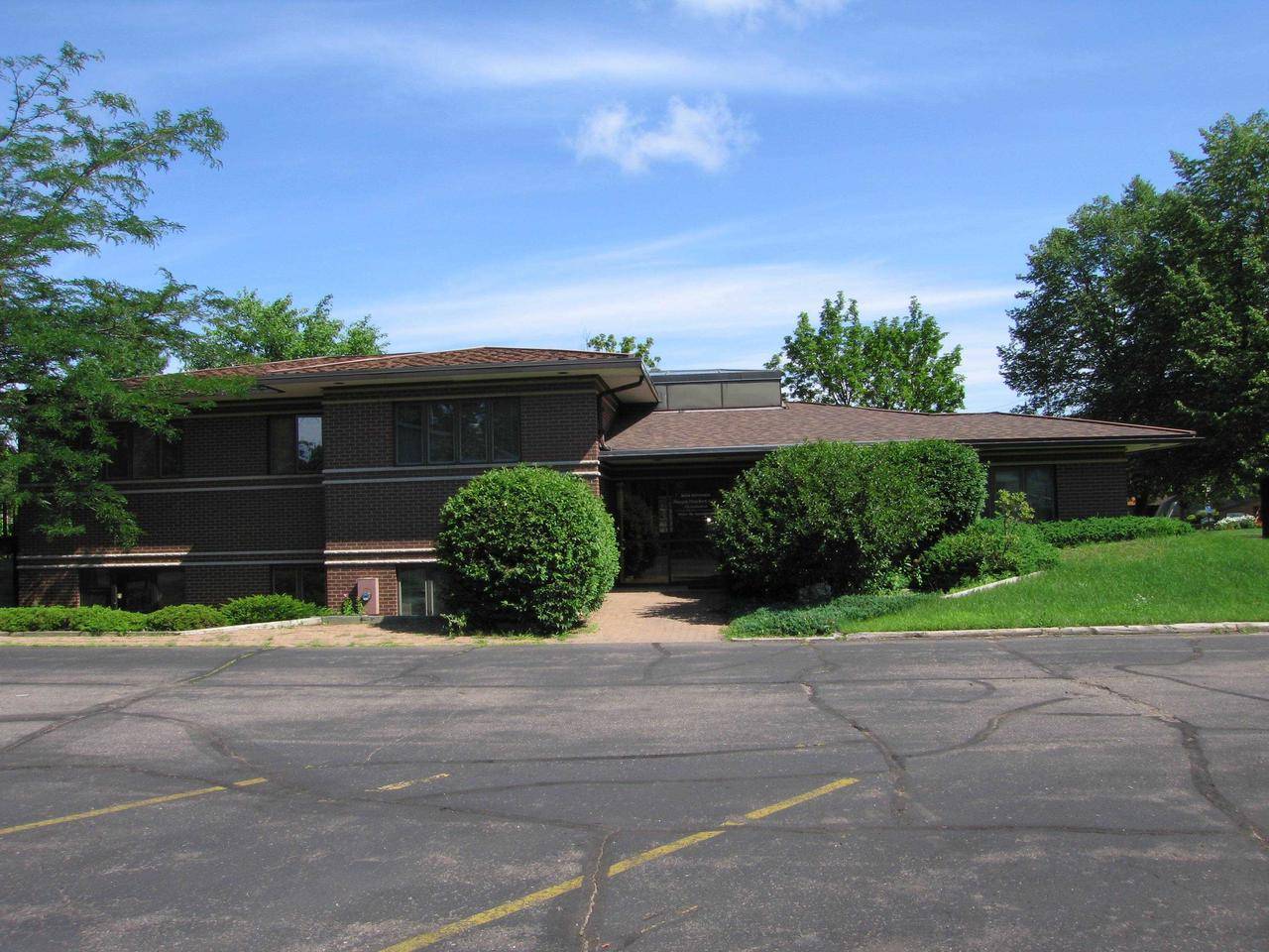 Wausau, WI 54401,1220 N 6TH STREET