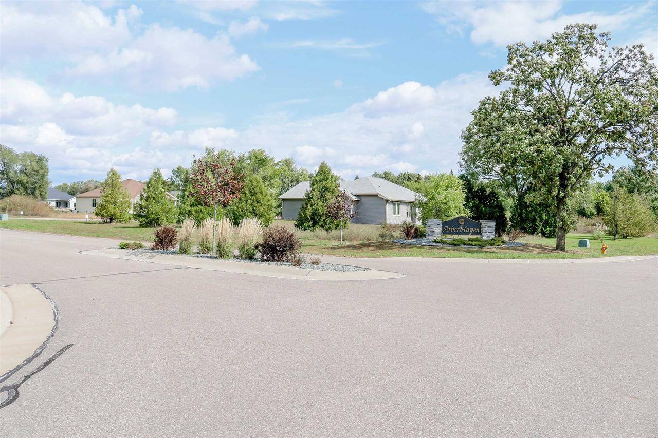 Plover, WI 54467,621 Amberwood Way #Lot #74