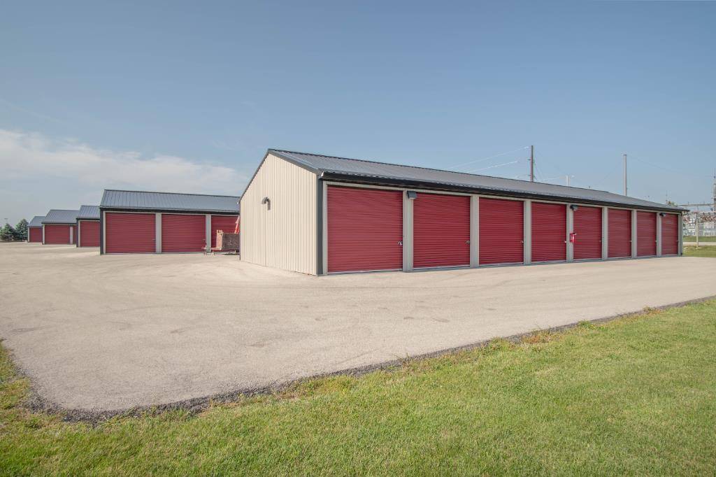 Neenah, WI 54956,215 County Road CB