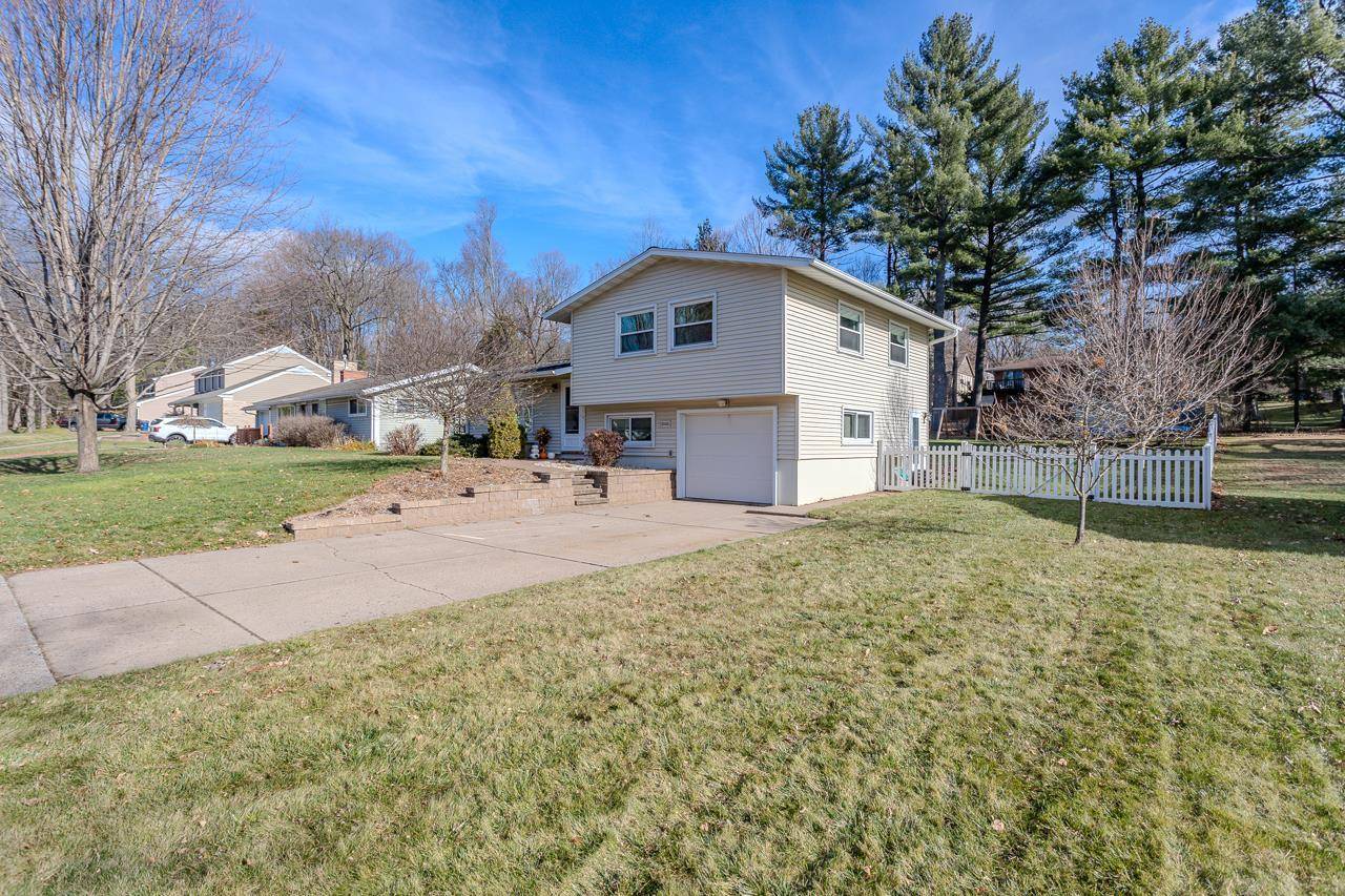 Wausau, WI 54403,3935 HENRY STREET