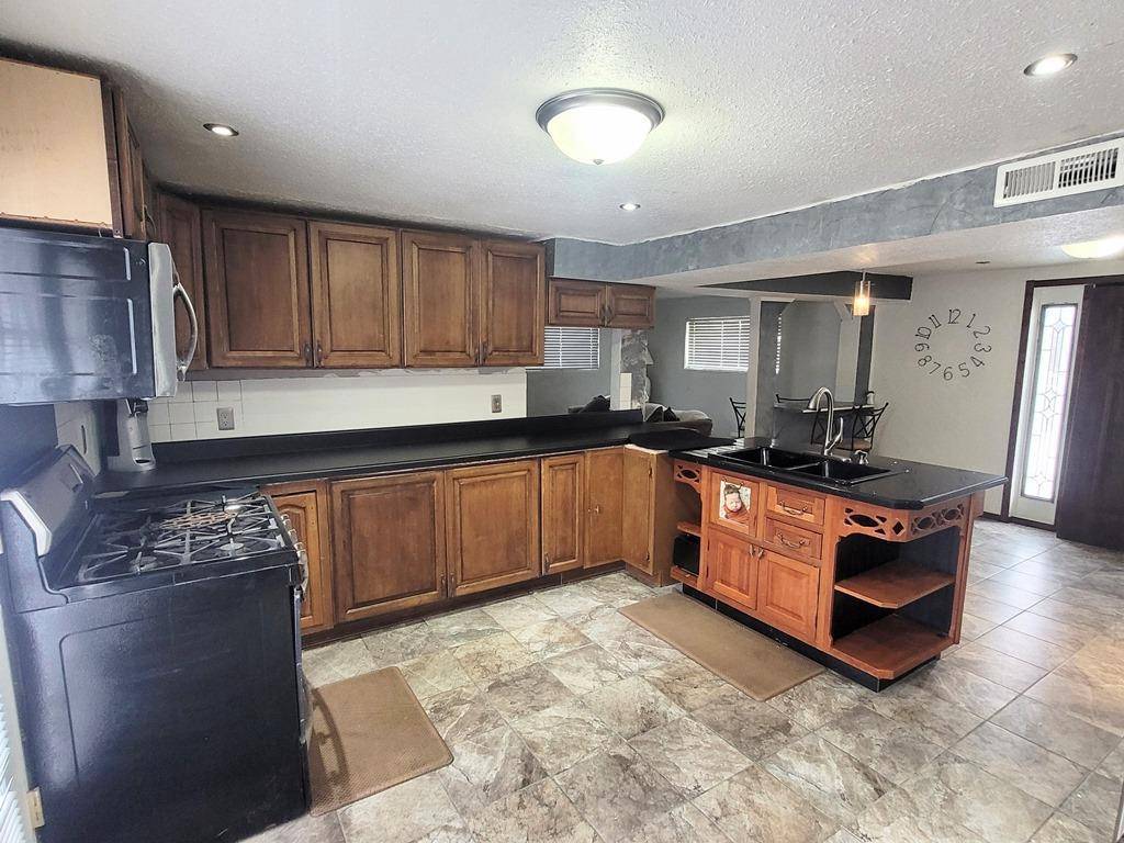 Wausau, WI 54401,152006 SOUTH MOUNTAIN ROAD