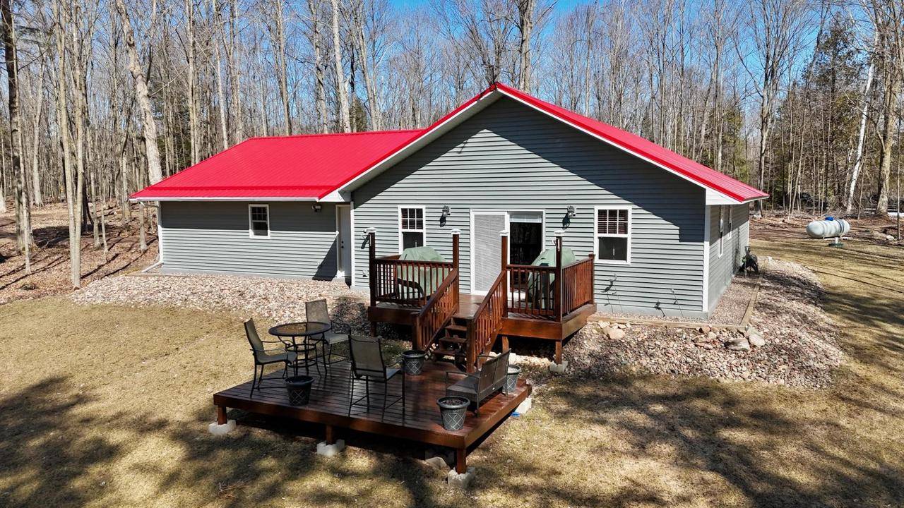 Tomahawk, WI 54487,W5327 HILLCREST ROAD