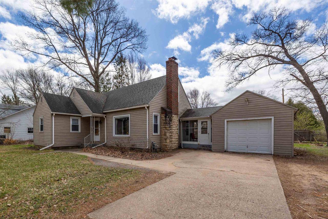 Stevens Point, WI 54481,203 SUNRISE AVENUE