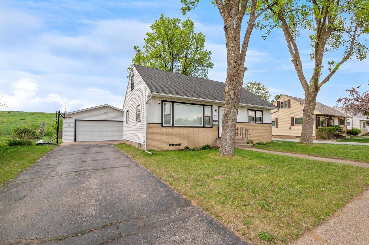 Schofield, WI 54476,312 MORELAND AVENUE