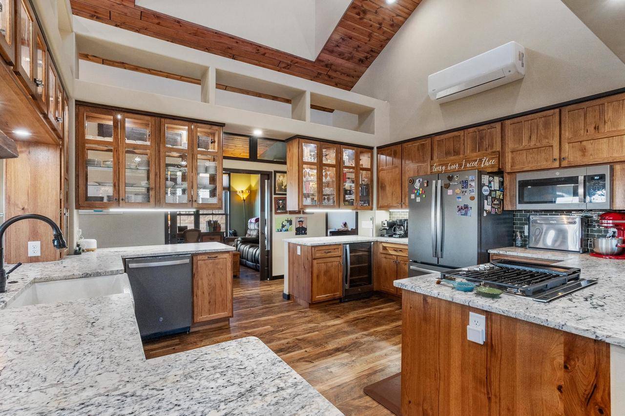 Rib Lake, WI 54470,N6592 PECHE DRIVE #Unit B