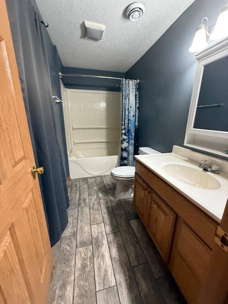 Nekoosa, WI 54457,9005 WAGONWHEEL DRIVE
