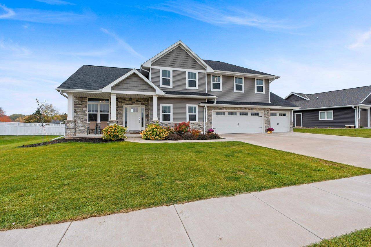 De Pere, WI 54115,1785 APPLEWOOD DRIVE