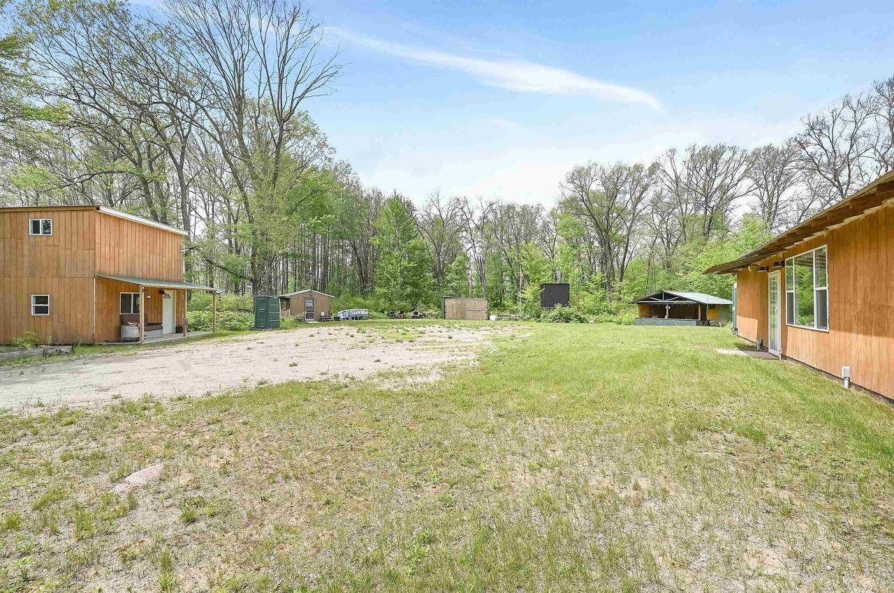 Crivitz, WI 54114,W13670 BROOKS LANE