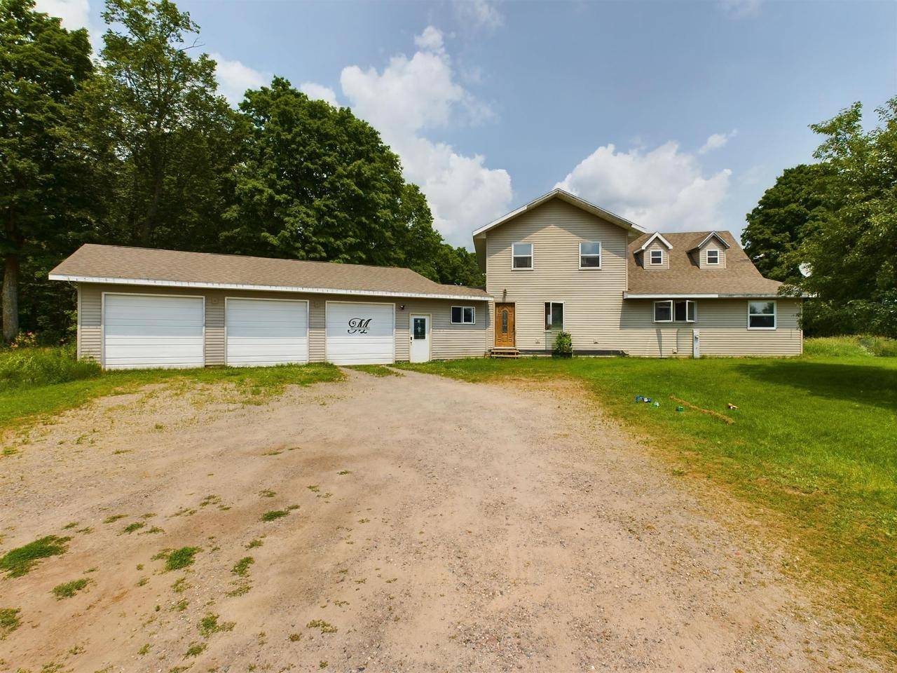 Laona, WI 54541,4484 PESHTIGO RIVER ROAD