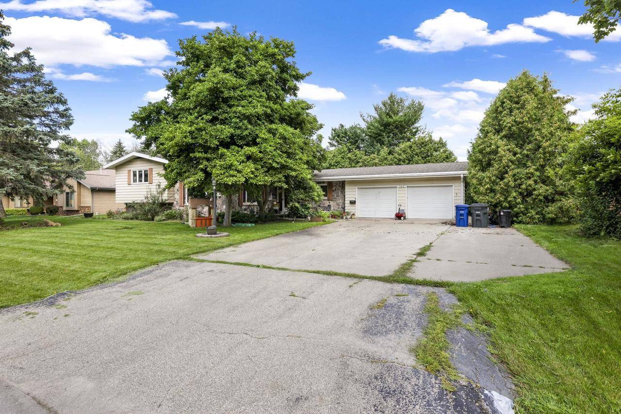 Menasha, WI 54952,380 FRANCES STREET