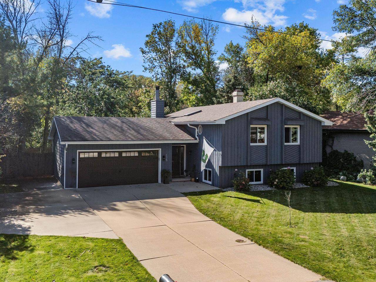 Appleton, WI 54914,175 STROEBE ROAD