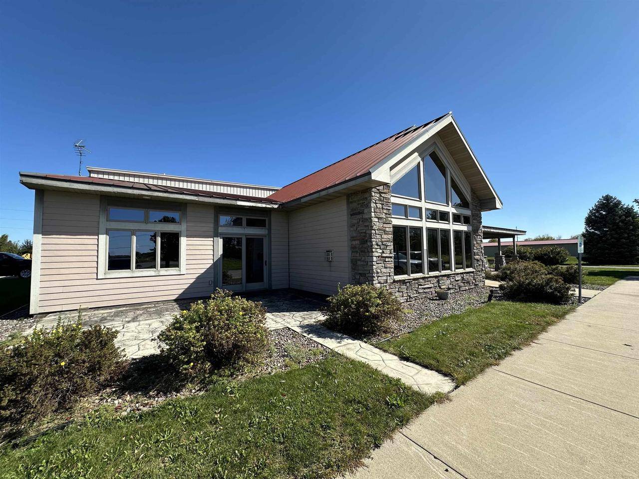 Oshkosh, WI 54904,4614 RED FOX ROAD