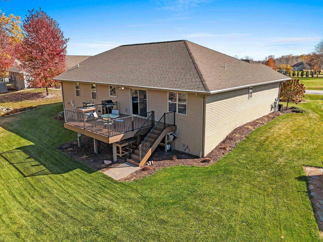 Little Suamico, WI 54141,945 TANGLEWOOD DRIVE