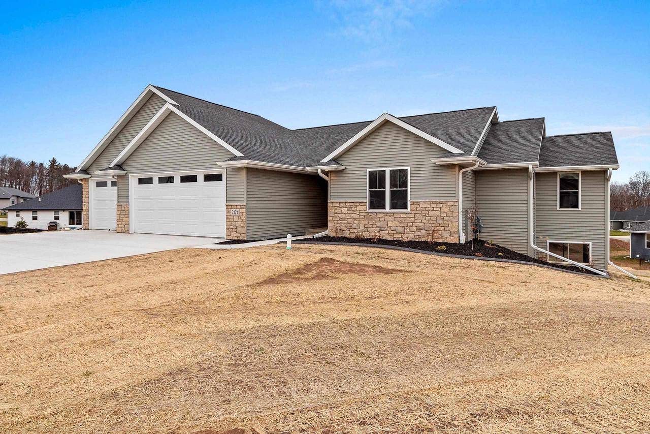 Suamico, WI 54313,2121 DURUM COURT