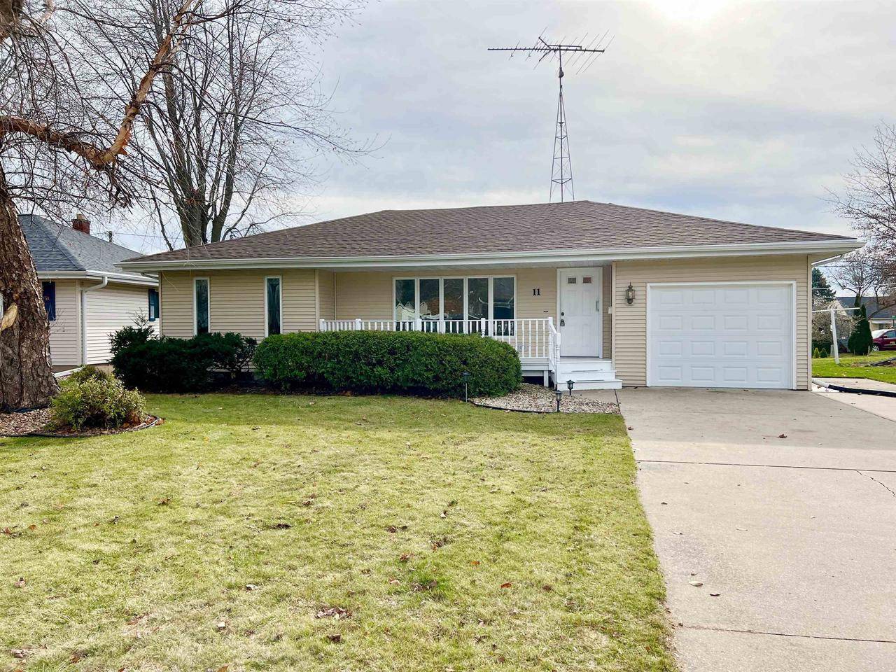 Waupun, WI 53963,11 REIDS DRIVE