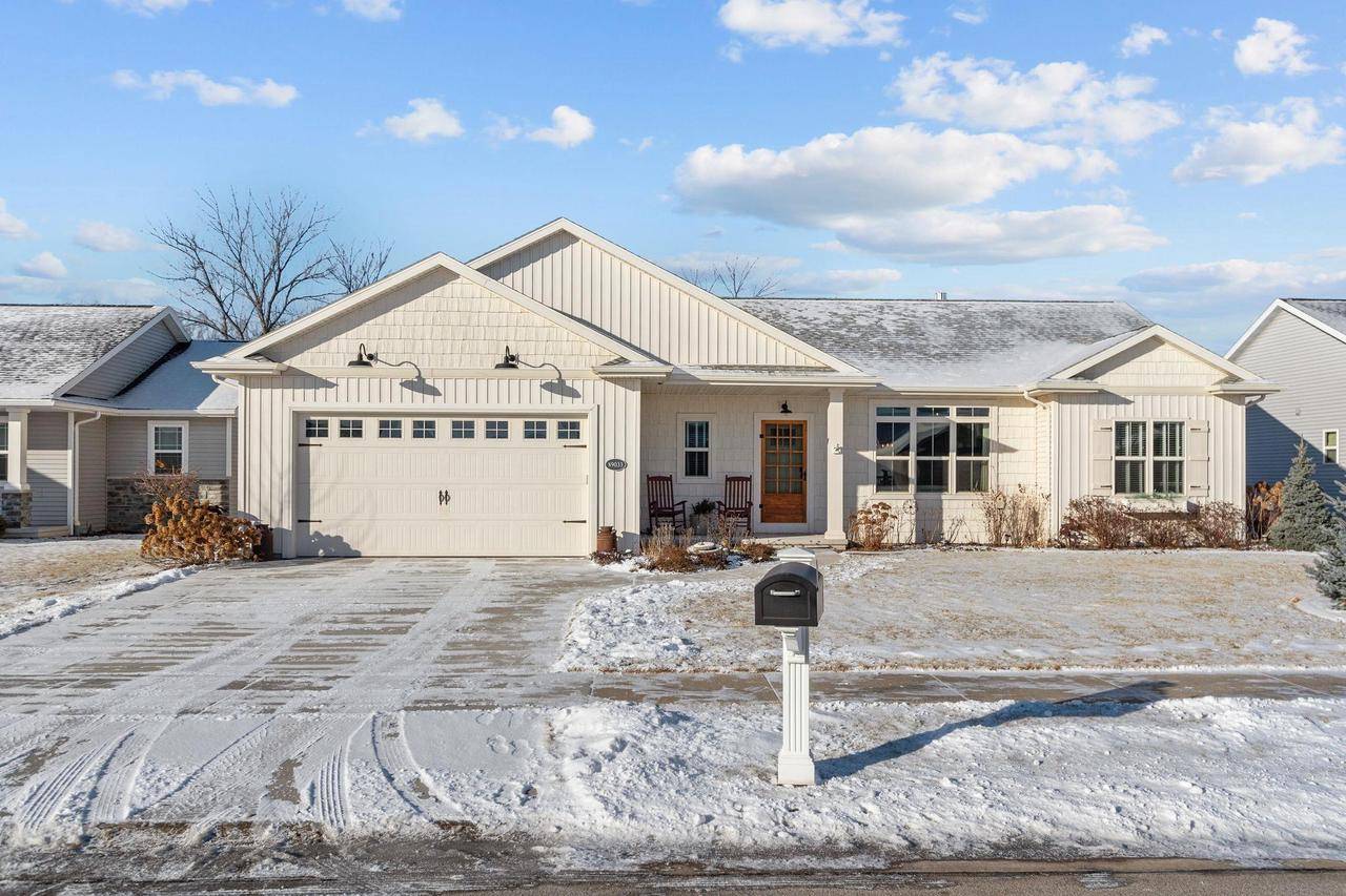 Menasha, WI 54952,N9033 LILAC ROAD