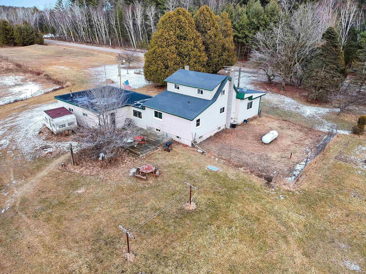 Abrams, WI 54101,3319 BREHMER ROAD