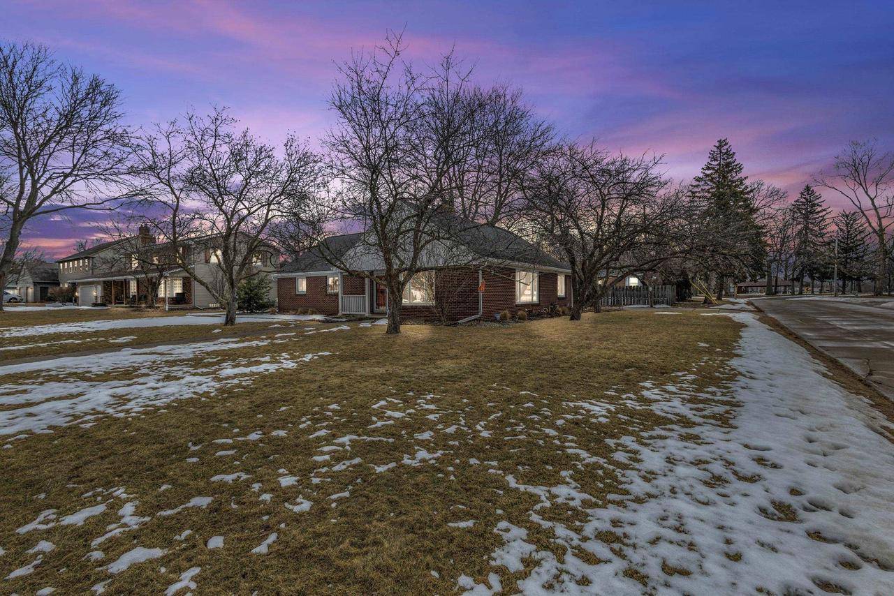 Appleton, WI 54914,1724 S HYCREST DRIVE