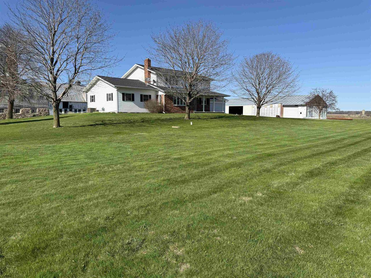 Pulaski, WI 54162,8478 BROWN COUNTY LINE ROAD