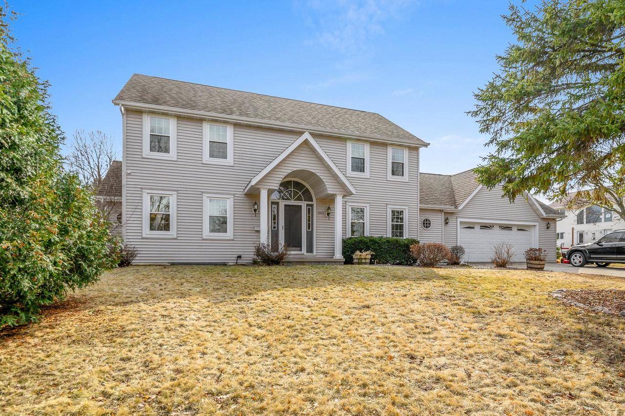 Green Bay, WI 54313,3063 DEVROY LANE