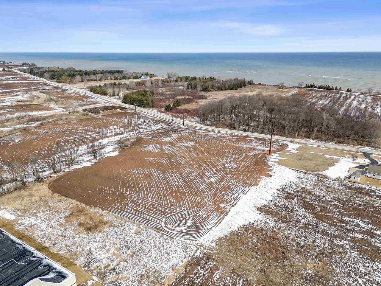 Kewaunee, WI 54216,LAKESHORE DRIVE