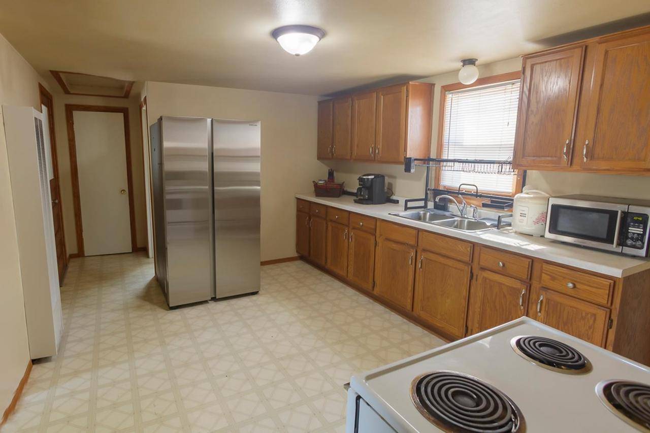 Appleton, WI 54914,2803 HIGHWAY DRIVE