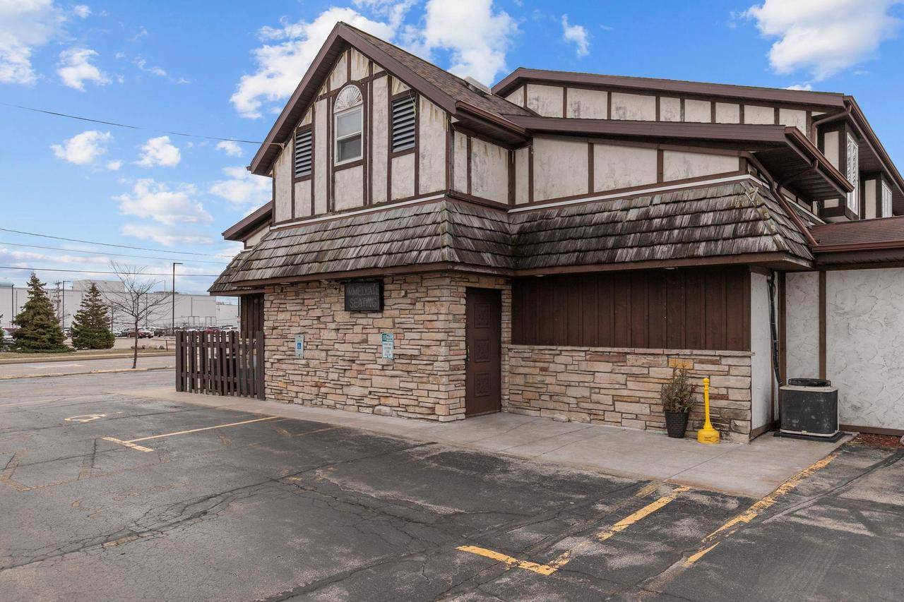 Little Chute, WI 54140,1101 W NORTH AVENUE