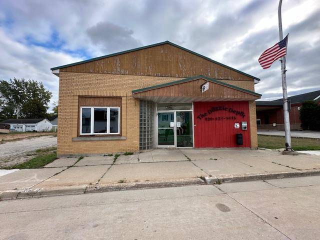 Gillett, WI 54124,208 E MAIN STREET