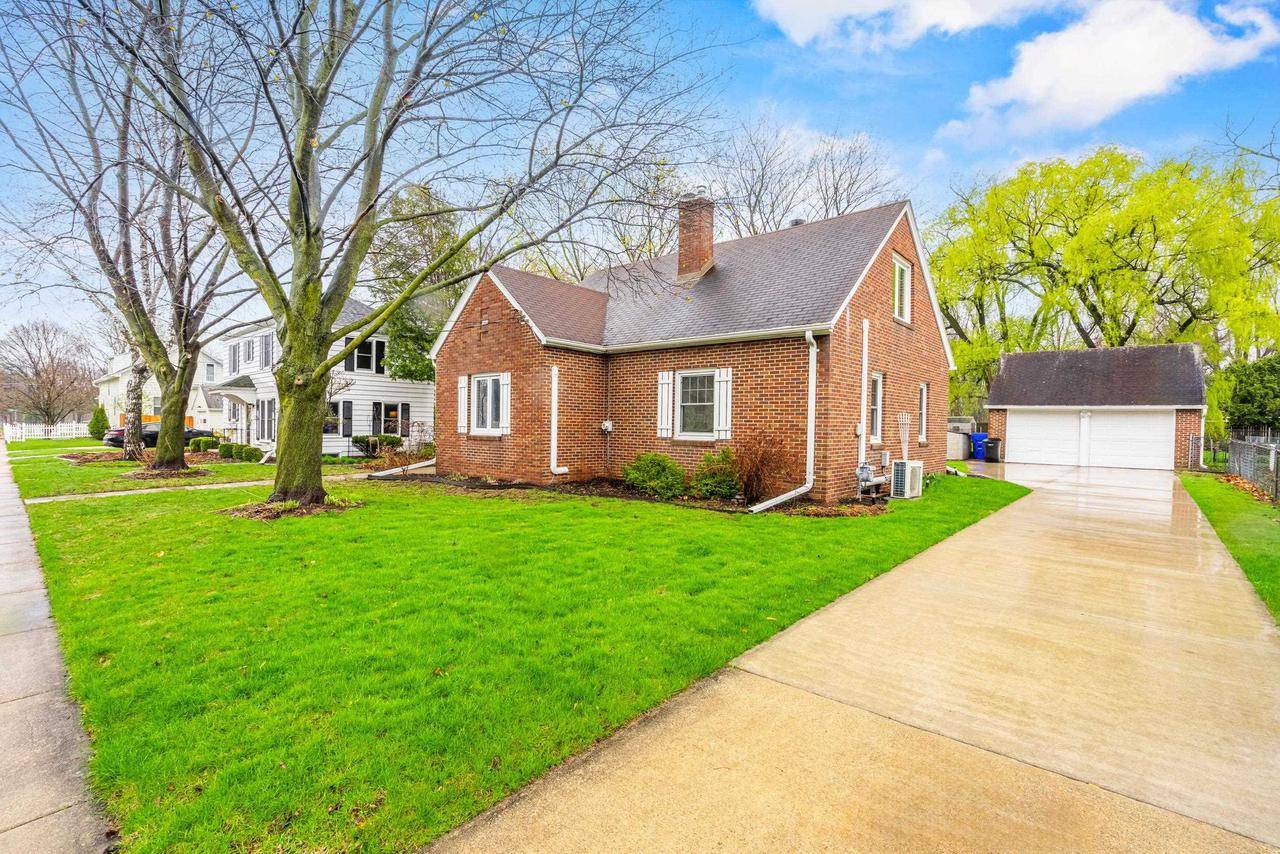 Appleton, WI 54911,111 E GLENDALE AVENUE