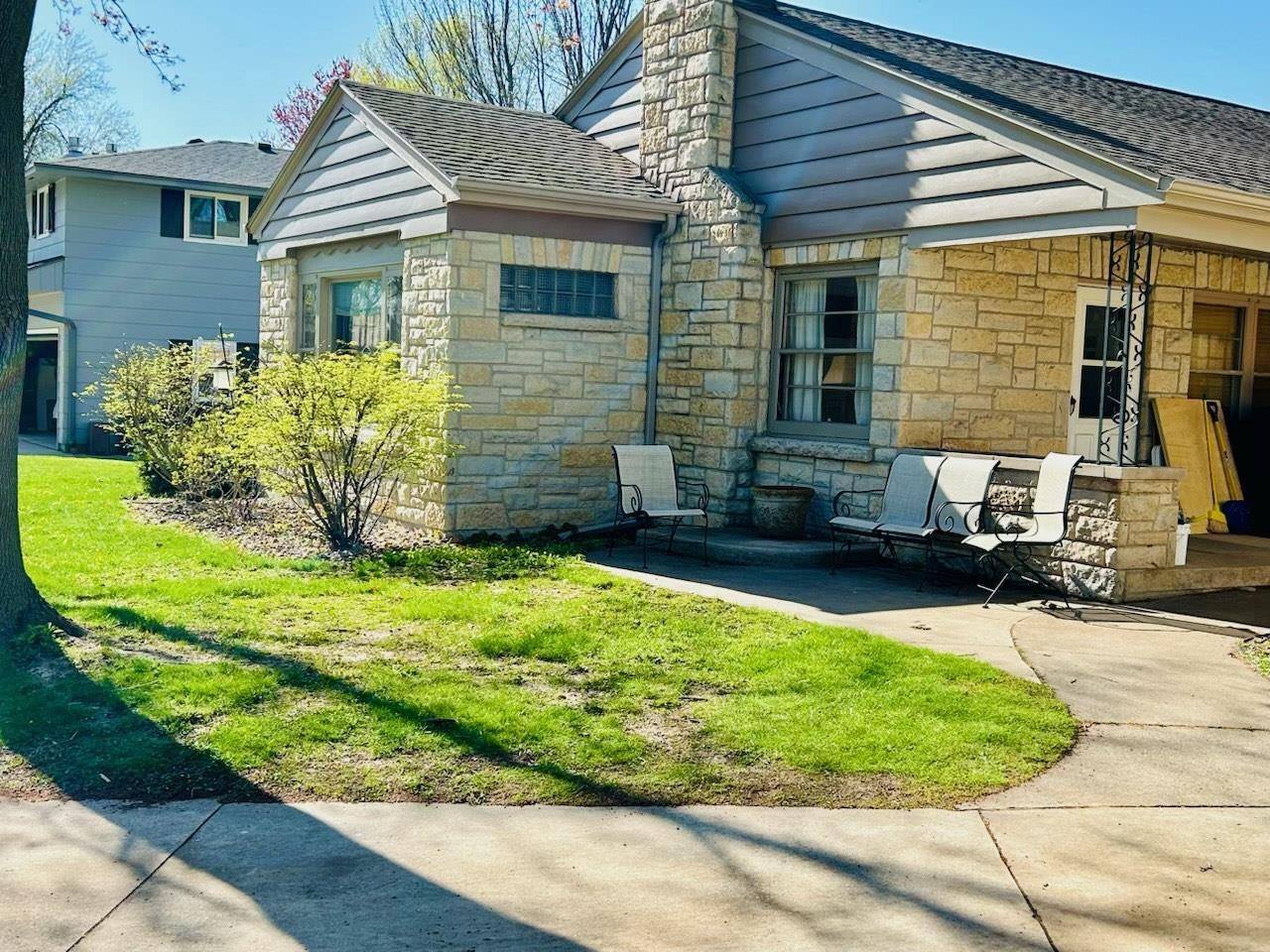 Shawano, WI 54166,114 CIRCLE DRIVE