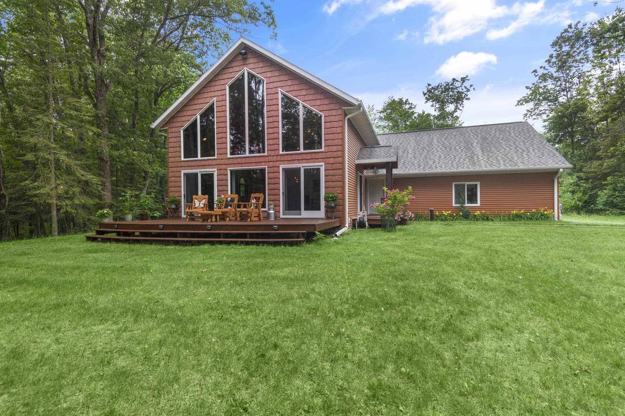Pound, WI 54161,9232 W LAKE DRIVE