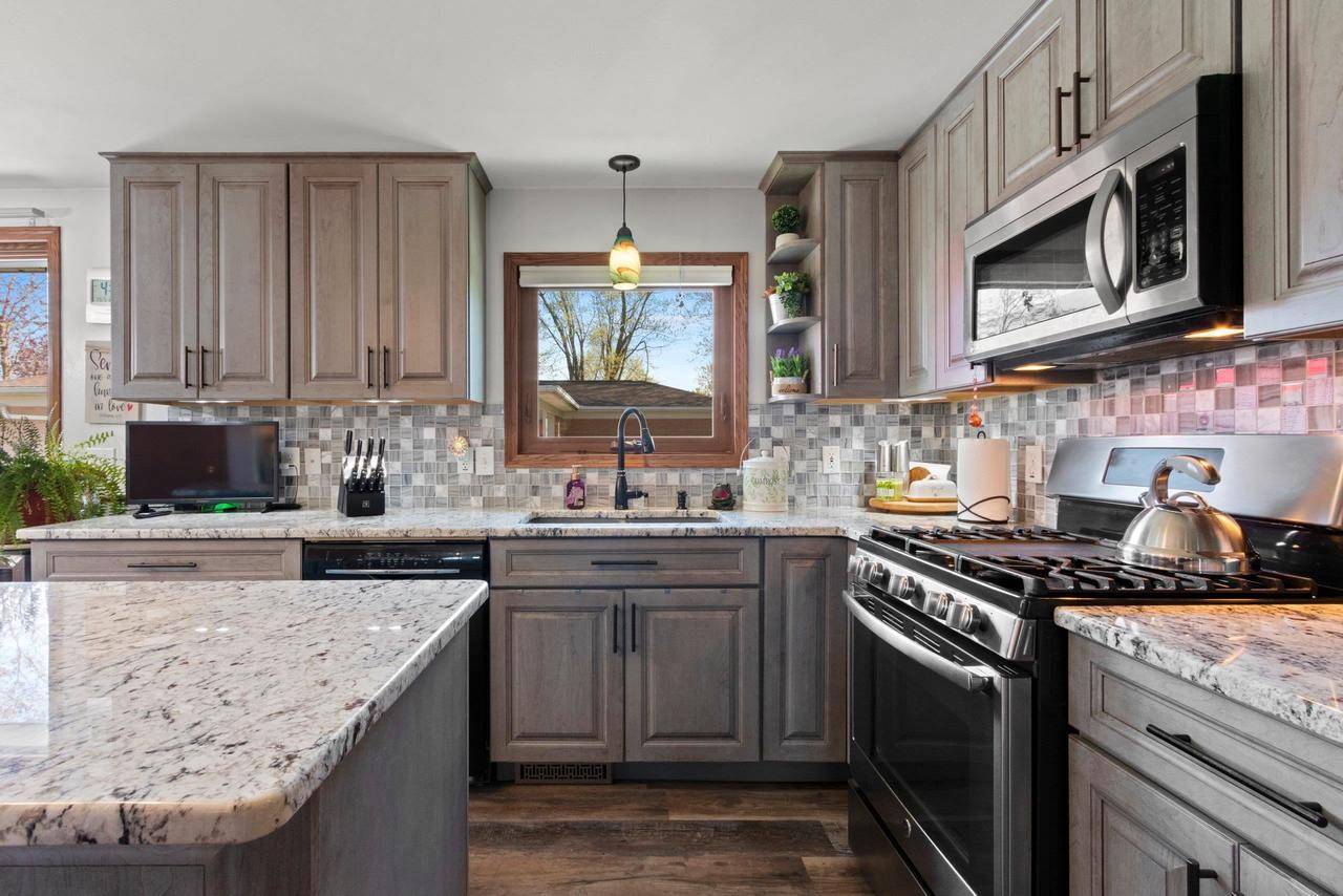 Pulaski, WI 54162,110 W CEDAR STREET