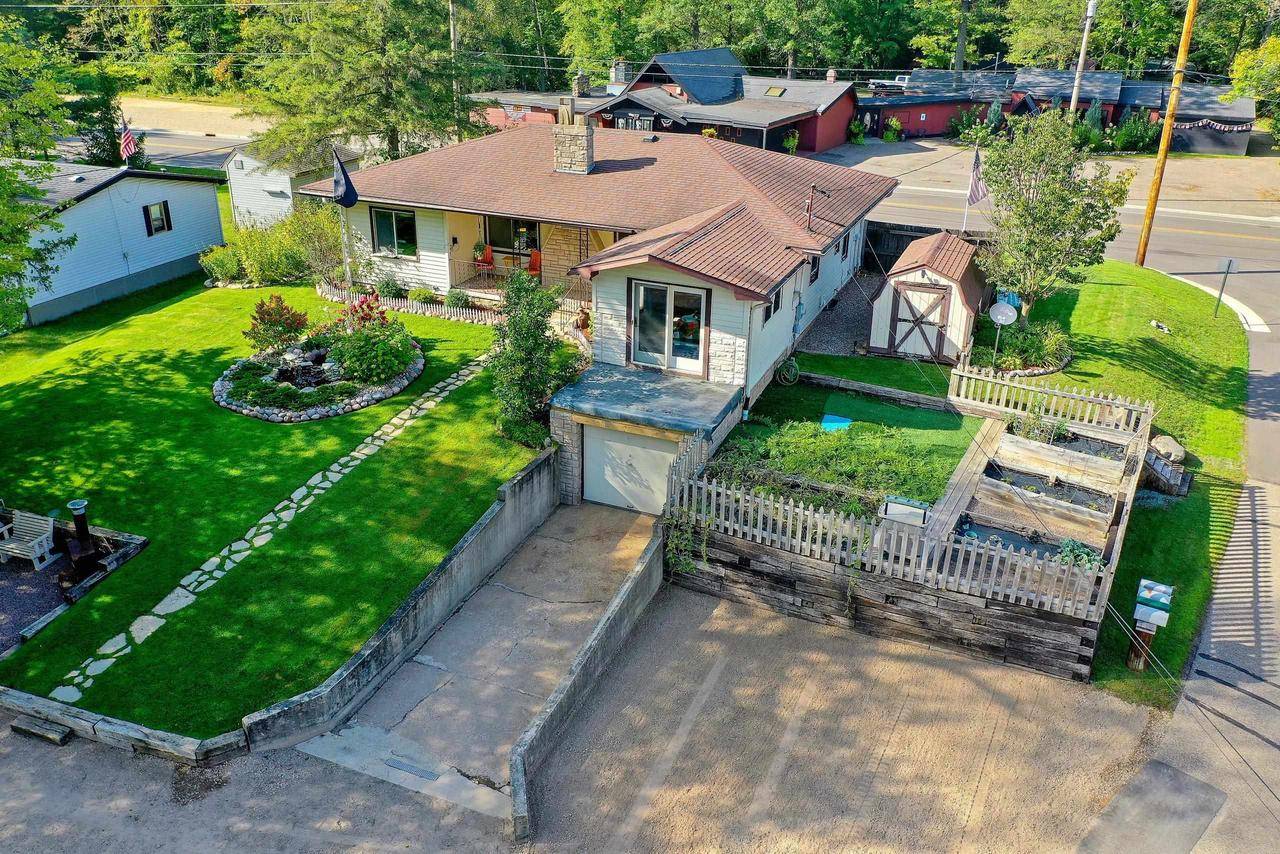 Shawano, WI 54166,W6023 LAKE DRIVE