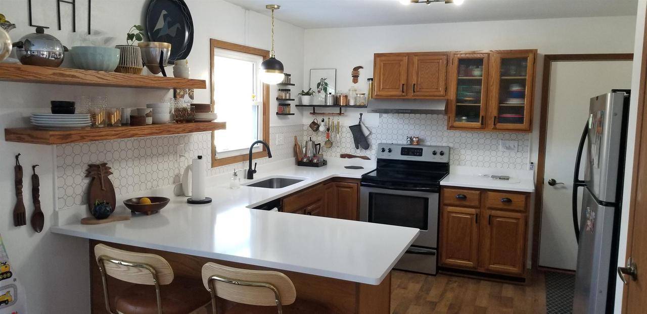 Waupaca, WI 54981,591 HIGHLAND DRIVE