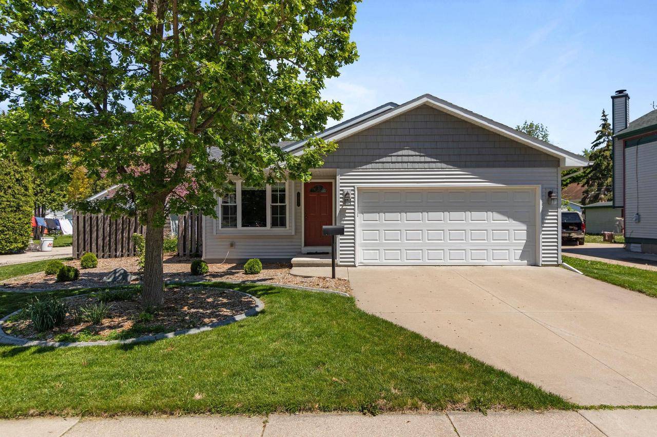 Oshkosh, WI 54901,1242 LIBERTY STREET