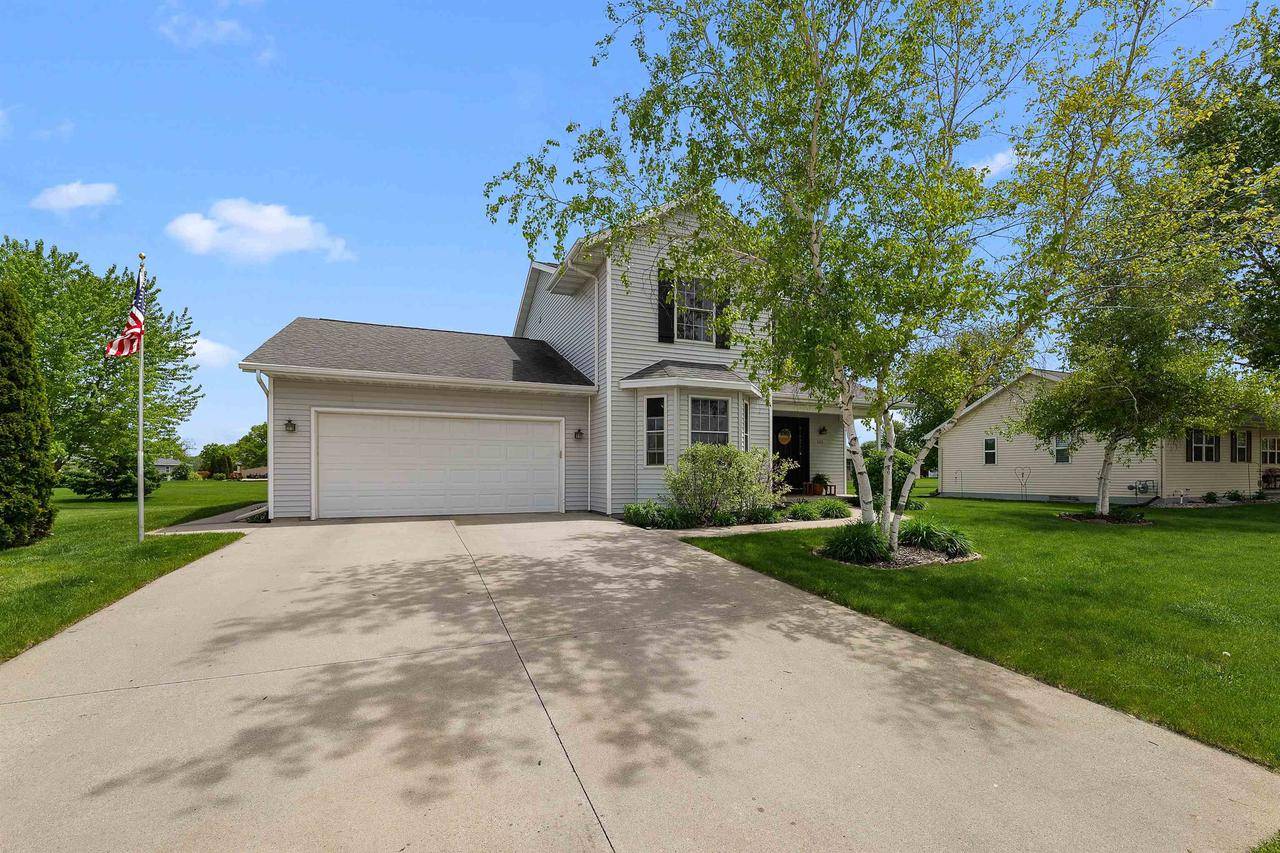 Fond Du Lac, WI 54935,665 N PRAIRIE ROAD