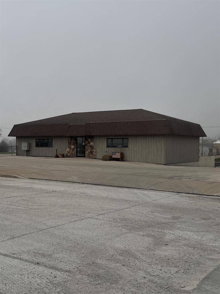 Two Rivers, WI 54241,1308 WASHINGTON STREET