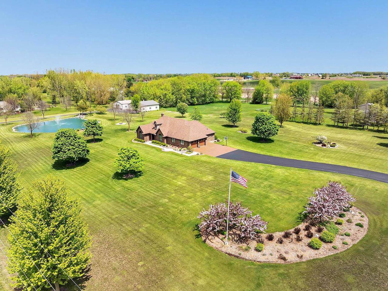 Green Bay, WI 54311,5125 FINGER ROAD