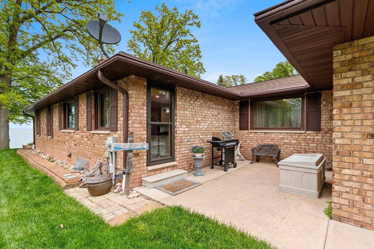 Green Bay, WI 54311,5015 EDGEWATER BEACH ROAD