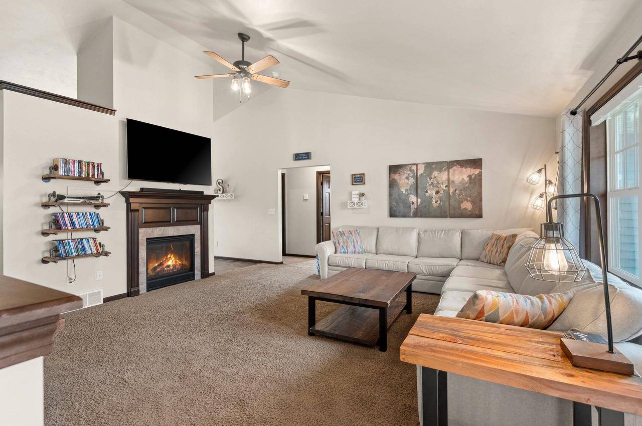 De Pere, WI 54115,1497 LEAR LANE