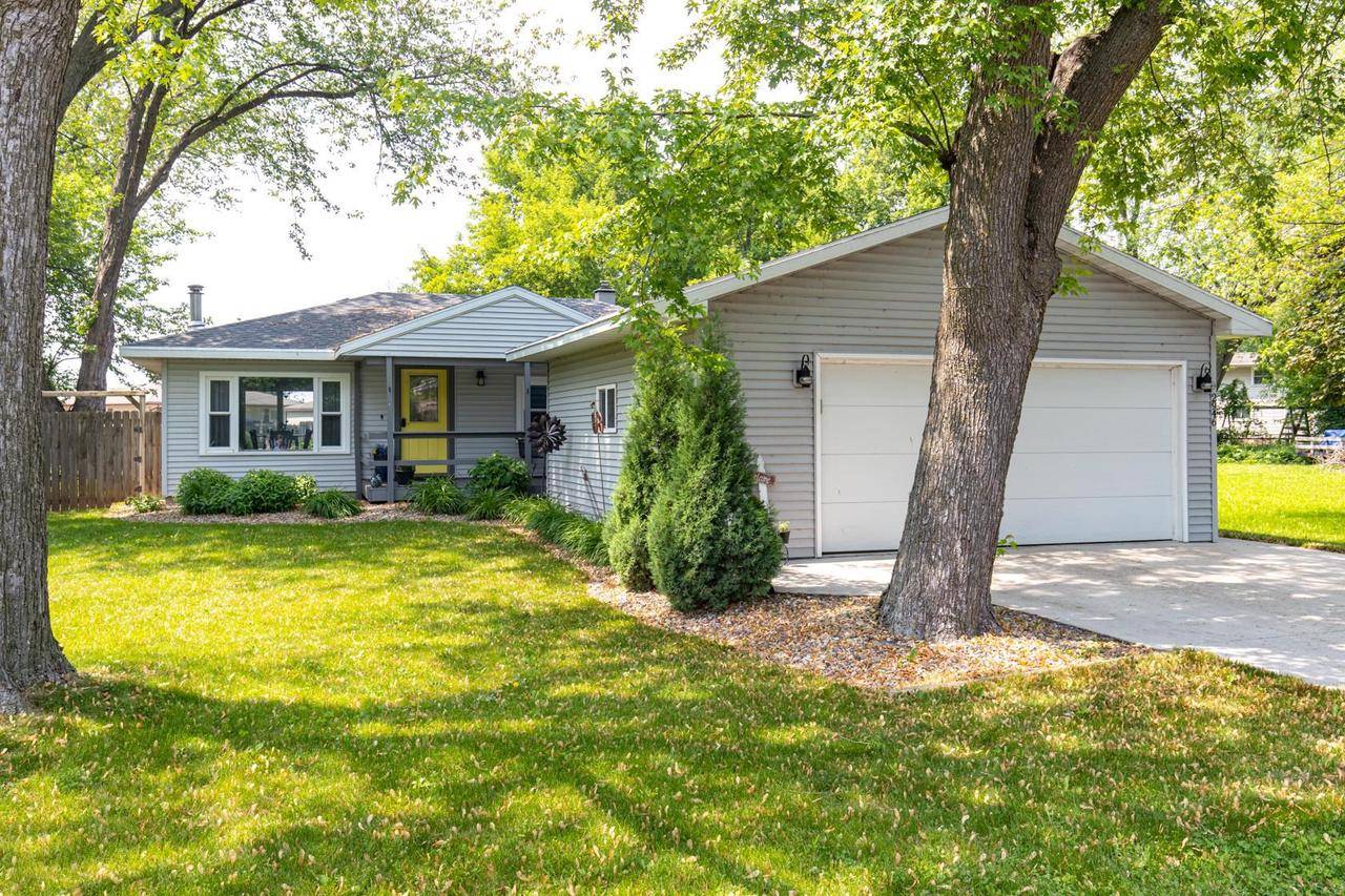 Oshkosh, WI 54901,2946 SHADOW LANE