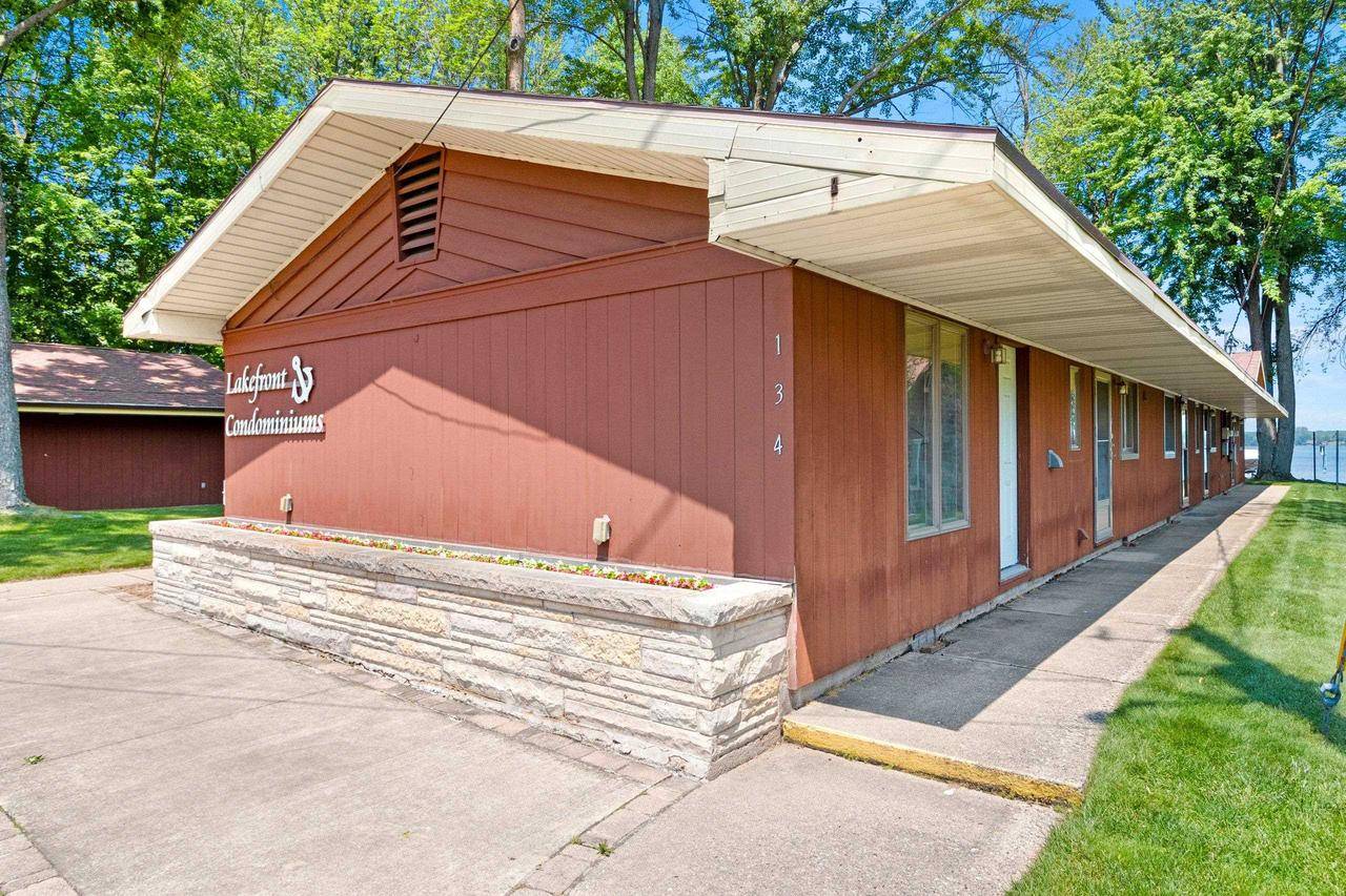 Cecil, WI 54111,W4392 CRYSTAL DRIVE