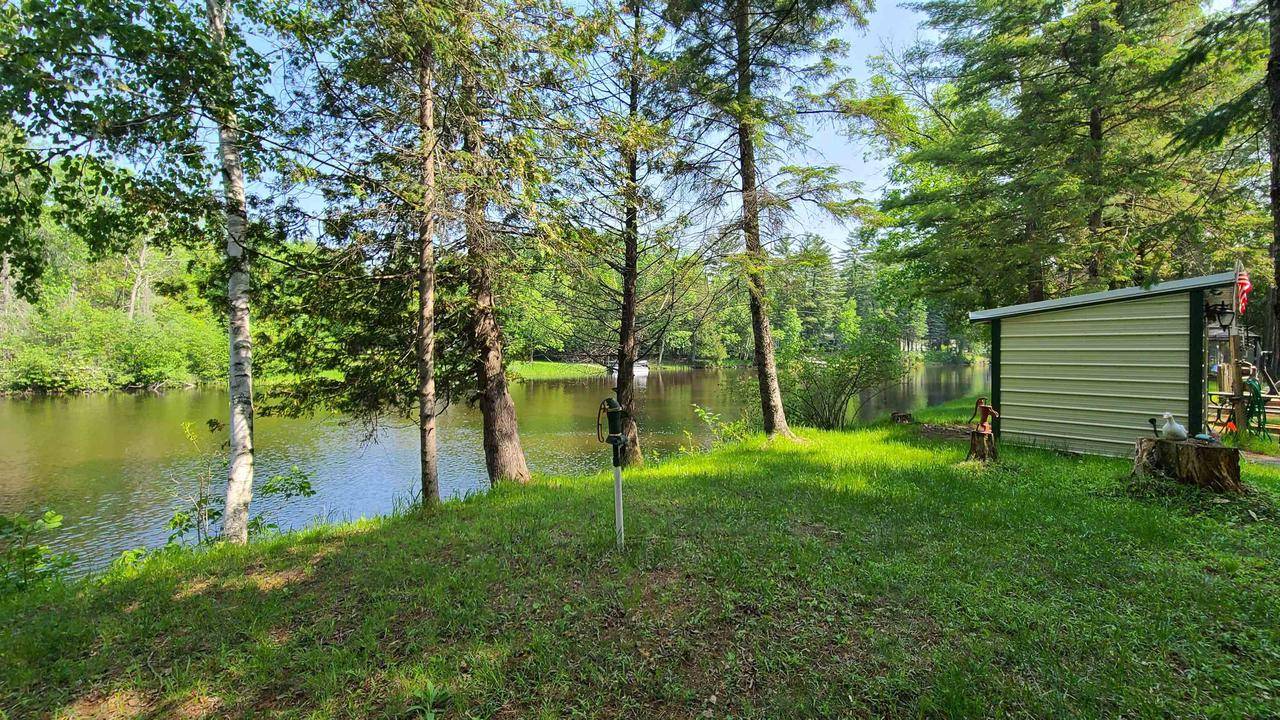 Gillett, WI 54124,9570 PINE BEND LANE