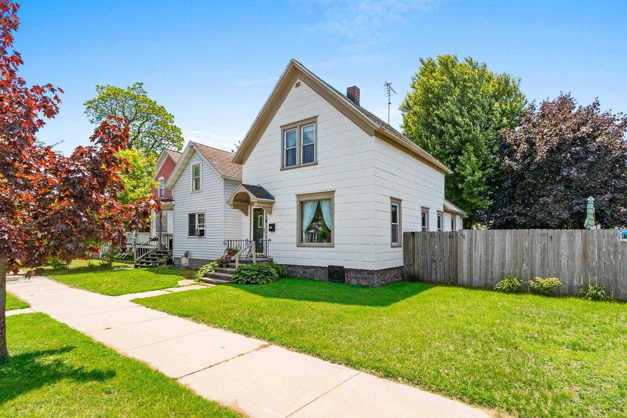 Marinette, WI 54143,931 CARNEY BOULEVARD