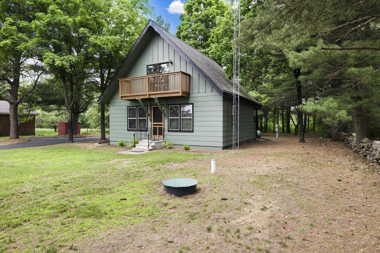 Neshkoro, WI 54960,W2726 MARION STREET